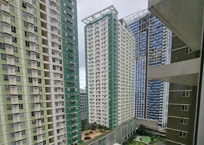 Vibe Inside It Park Aparthotel 4*