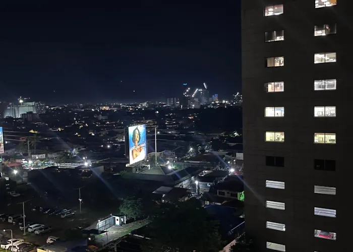 Vibe Inside It Park Aparthotel 4*