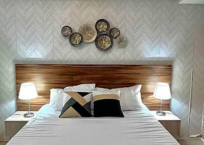 Aparthotel Vibe Inside It Park Cebu